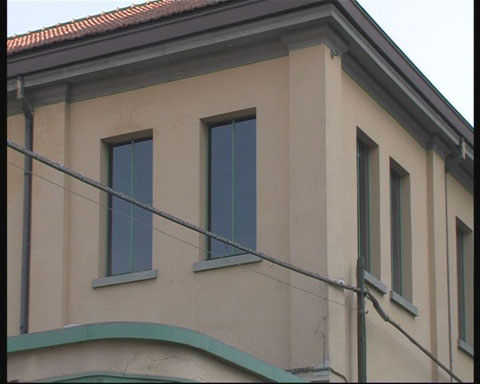 La palazzina dell'Alfa rubata al cinema